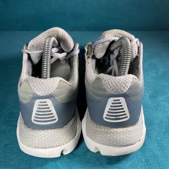 Size 8.5 - Women’s Under Armour HOVR gray shoes - Picture 2 of 9